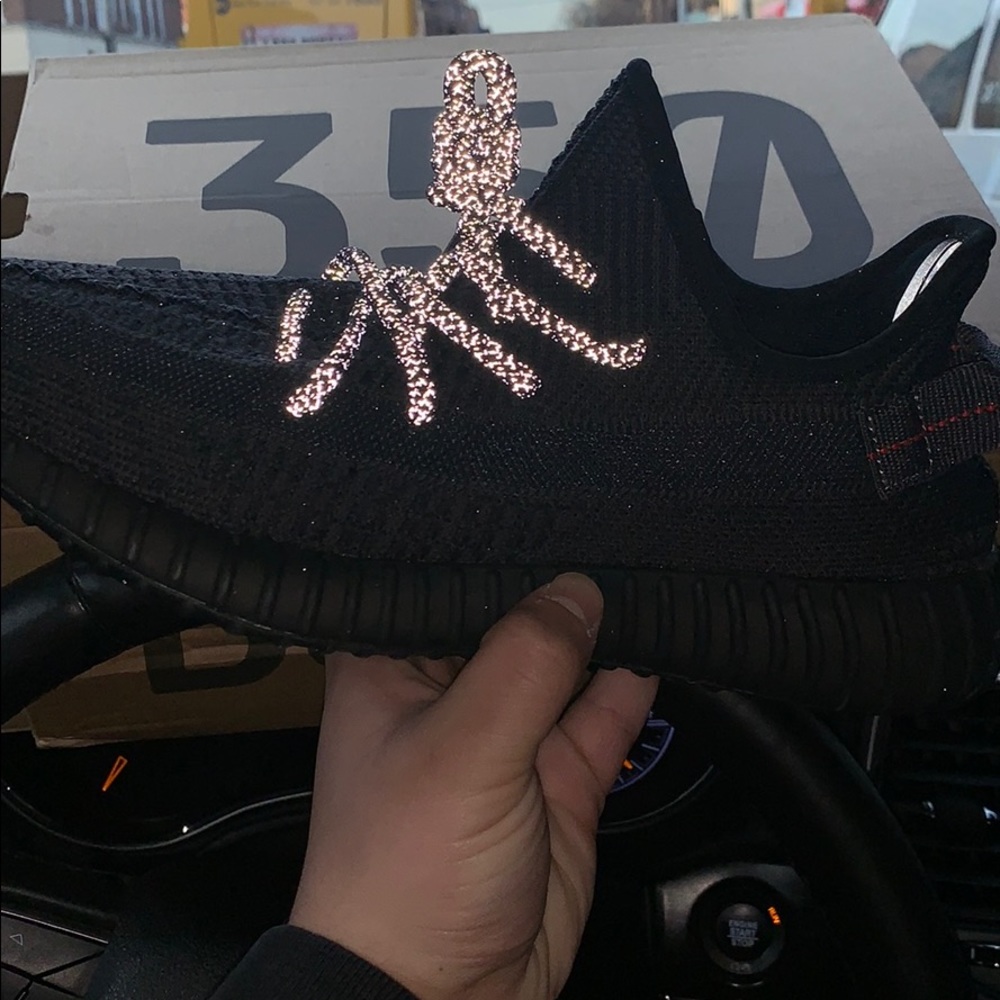 Yeezy - Picture 4 of 4